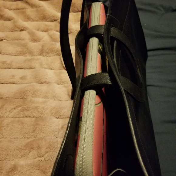 Alberta DiCano Handbag - Picture 2 of 7